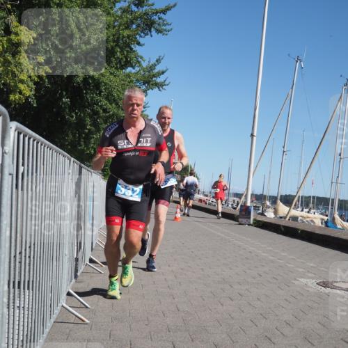 17.08.2025 - KN Förde Triathlon 2025 KatJ http://msf.ph/oto/8608818 17.08.2025 12:02:47 Laufen 303, 332, 335 meine-sportfotos.de