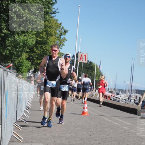 17.08.2025 - KN Förde Triathlon 2025 KatJ http://msf.ph/oto/8608854 17.08.2025 12:02:50 Laufen 303, 332, 335, 351 meine-sportfotos.de
