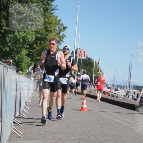 17.08.2025 - KN Förde Triathlon 2025 KatJ http://msf.ph/oto/8608858 17.08.2025 12:02:50 Laufen 303, 332, 335, 351 meine-sportfotos.de