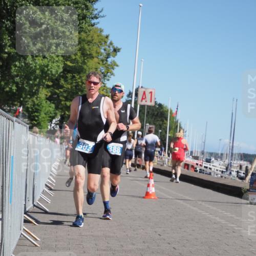 17.08.2025 - KN Förde Triathlon 2025 KatJ http://msf.ph/oto/8608862 17.08.2025 12:02:51 Laufen 303, 335, 351 meine-sportfotos.de
