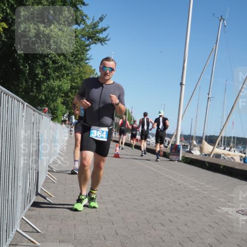 17.08.2025 - KN Förde Triathlon 2025 KatJ http://msf.ph/oto/8609010 17.08.2025 12:03:01 Laufen 310, 364 meine-sportfotos.de
