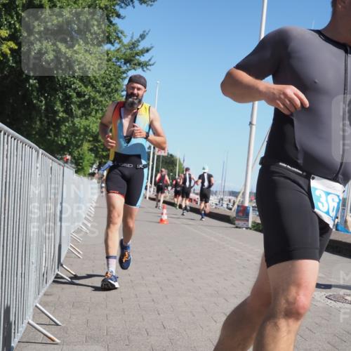17.08.2025 - KN Förde Triathlon 2025 KatJ http://msf.ph/oto/8609028 17.08.2025 12:03:02 Laufen 310, 364 meine-sportfotos.de
