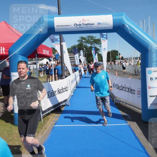 17.08.2025 - KN Förde Triathlon 2025 MichiJ http://msf.ph/oto/8609083 17.08.2025 12:32:21 Laufen 617 meine-sportfotos.de
