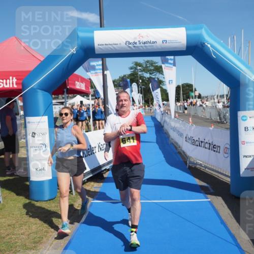 17.08.2025 - KN Förde Triathlon 2025 MichiJ http://msf.ph/oto/8609185 17.08.2025 12:32:28 Laufen 641 meine-sportfotos.de