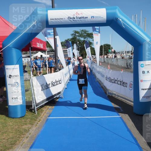 17.08.2025 - KN Förde Triathlon 2025 MichiJ http://msf.ph/oto/8609294 17.08.2025 12:32:47 Laufen 351 meine-sportfotos.de