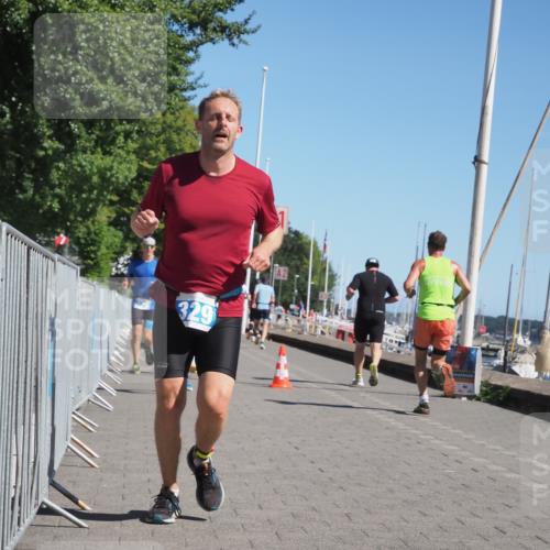 17.08.2025 - KN Förde Triathlon 2025 KatJ http://msf.ph/oto/8609389 17.08.2025 12:03:45 Laufen 325, 329, 337, 373, 622 meine-sportfotos.de