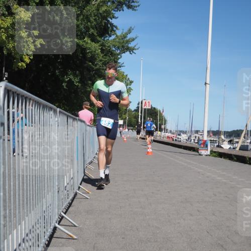 17.08.2025 - KN Förde Triathlon 2025 KatJ http://msf.ph/oto/8609434 17.08.2025 14:00:11 Laufen 482 meine-sportfotos.de
