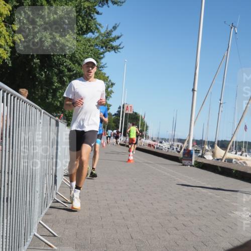 17.08.2025 - KN Förde Triathlon 2025 KatJ http://msf.ph/oto/8609442 17.08.2025 12:03:49 Laufen 291, 325, 370, 373, 622 meine-sportfotos.de