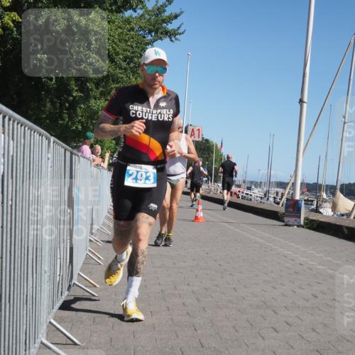 17.08.2025 - KN Förde Triathlon 2025 KatJ http://msf.ph/oto/8609604 17.08.2025 12:04:08 Laufen 293, 346, 623 meine-sportfotos.de