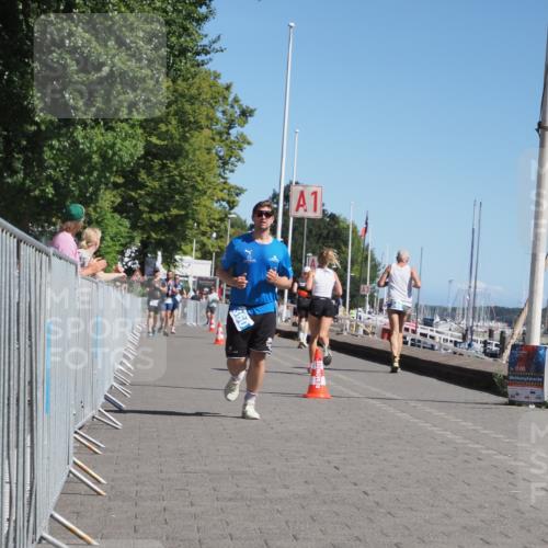 17.08.2025 - KN Förde Triathlon 2025 KatJ http://msf.ph/oto/8609705 17.08.2025 12:04:24 Laufen 360 meine-sportfotos.de