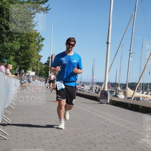 17.08.2025 - KN Förde Triathlon 2025 KatJ http://msf.ph/oto/8609740 17.08.2025 12:04:27 Laufen 360 meine-sportfotos.de