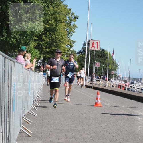 17.08.2025 - KN Förde Triathlon 2025 KatJ http://msf.ph/oto/8609771 17.08.2025 12:04:35 Laufen 302, 330, 334 meine-sportfotos.de