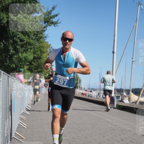 17.08.2025 - KN Förde Triathlon 2025 KatJ http://msf.ph/oto/8610045 17.08.2025 12:05:07 Laufen 297, 348, 374, 609, 612, 616 meine-sportfotos.de