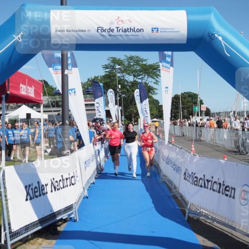 17.08.2025 - KN Förde Triathlon 2025 MichiJ http://msf.ph/oto/8610069 17.08.2025 12:38:53 Laufen 606 meine-sportfotos.de