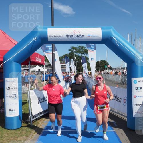 17.08.2025 - KN Förde Triathlon 2025 MichiJ http://msf.ph/oto/8610137 17.08.2025 12:38:57 Laufen 606 meine-sportfotos.de