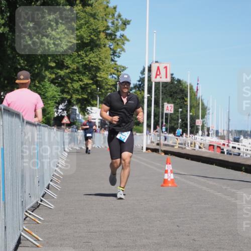 17.08.2025 - KN Förde Triathlon 2025 KatJ http://msf.ph/oto/8610209 17.08.2025 14:04:30 Laufen 496 meine-sportfotos.de