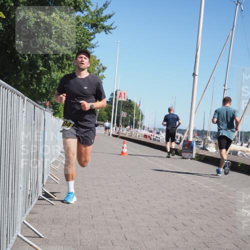 17.08.2025 - KN Förde Triathlon 2025 KatJ http://msf.ph/oto/8610411 17.08.2025 12:05:46 Laufen 288, 604, 624, 635 meine-sportfotos.de