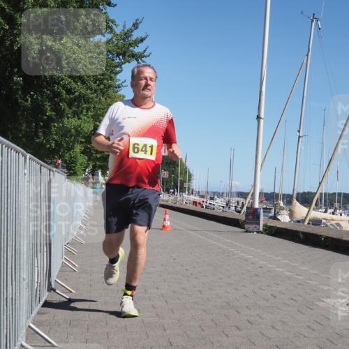 17.08.2025 - KN Förde Triathlon 2025 KatJ http://msf.ph/oto/8610512 17.08.2025 12:06:11 Laufen 641 meine-sportfotos.de