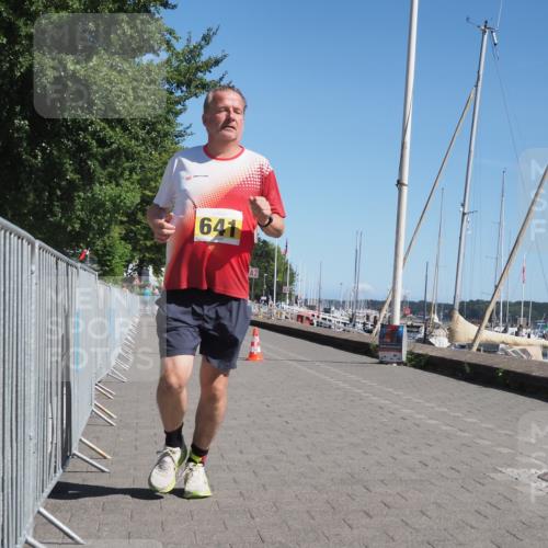17.08.2025 - KN Förde Triathlon 2025 KatJ http://msf.ph/oto/8610515 17.08.2025 12:06:11 Laufen 641 meine-sportfotos.de