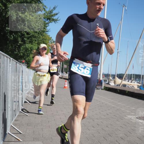 17.08.2025 - KN Förde Triathlon 2025 KatJ http://msf.ph/oto/8610620 17.08.2025 12:06:37 Laufen 356, 358, 625, 630 meine-sportfotos.de