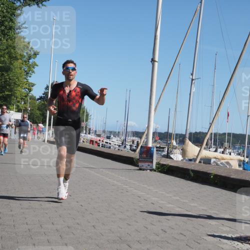 17.08.2025 - KN Förde Triathlon 2025 KatJ http://msf.ph/oto/8610670 17.08.2025 12:06:42 Laufen 353, 358, 371 meine-sportfotos.de