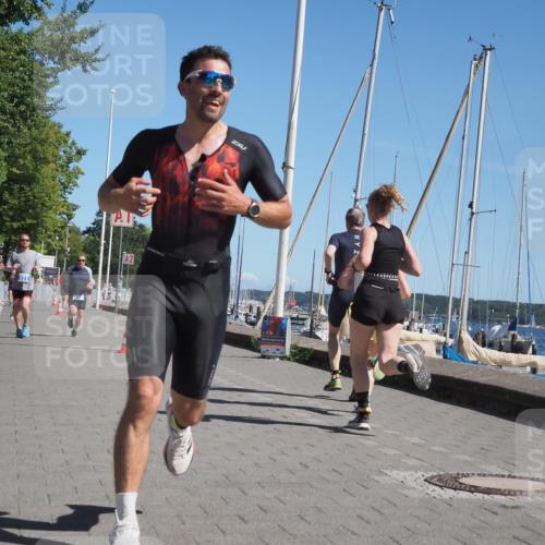 17.08.2025 - KN Förde Triathlon 2025 KatJ http://msf.ph/oto/8610706 17.08.2025 12:06:43 Laufen 353, 358, 371 meine-sportfotos.de