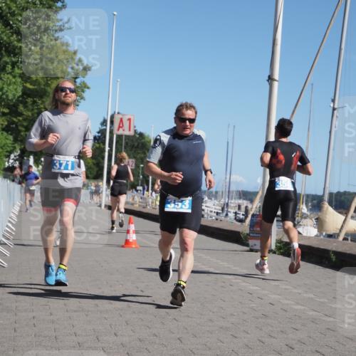 17.08.2025 - KN Förde Triathlon 2025 KatJ http://msf.ph/oto/8610751 17.08.2025 12:06:49 Laufen 353, 371, 610 meine-sportfotos.de