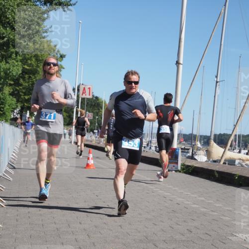 17.08.2025 - KN Förde Triathlon 2025 KatJ http://msf.ph/oto/8610756 17.08.2025 12:06:49 Laufen 353, 371, 610 meine-sportfotos.de