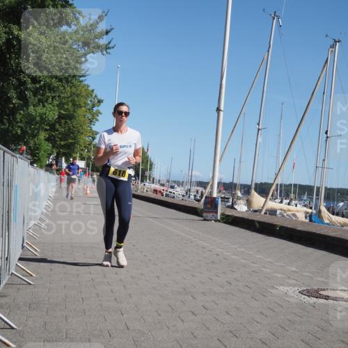 17.08.2025 - KN Förde Triathlon 2025 KatJ http://msf.ph/oto/8610779 17.08.2025 12:06:53 Laufen 353, 371, 603, 610 meine-sportfotos.de