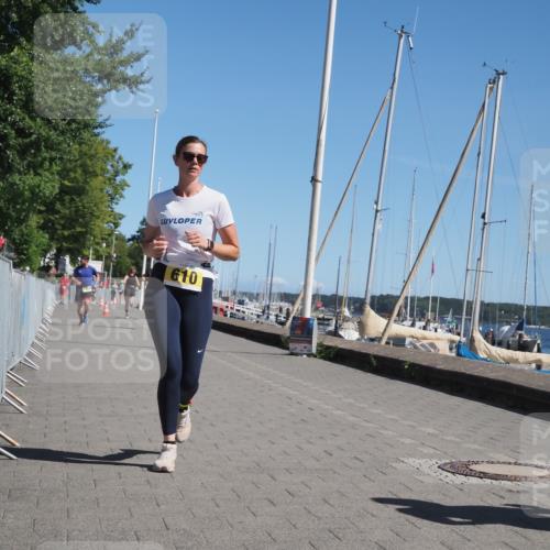 17.08.2025 - KN Förde Triathlon 2025 KatJ http://msf.ph/oto/8610784 17.08.2025 12:06:53 Laufen 353, 371, 603, 610 meine-sportfotos.de