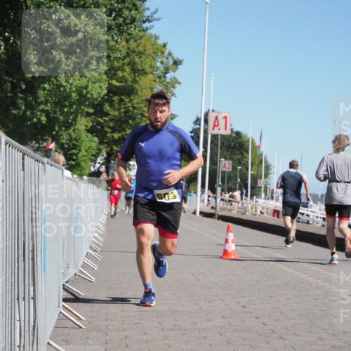 17.08.2025 - KN Förde Triathlon 2025 KatJ http://msf.ph/oto/8610791 17.08.2025 12:07:00 Laufen 603 meine-sportfotos.de