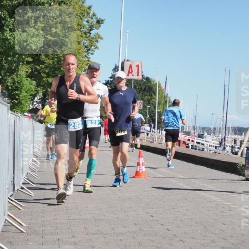 17.08.2025 - KN Förde Triathlon 2025 KatJ http://msf.ph/oto/8610896 17.08.2025 12:07:40 Laufen 282, 321, 385, 605, 642 meine-sportfotos.de