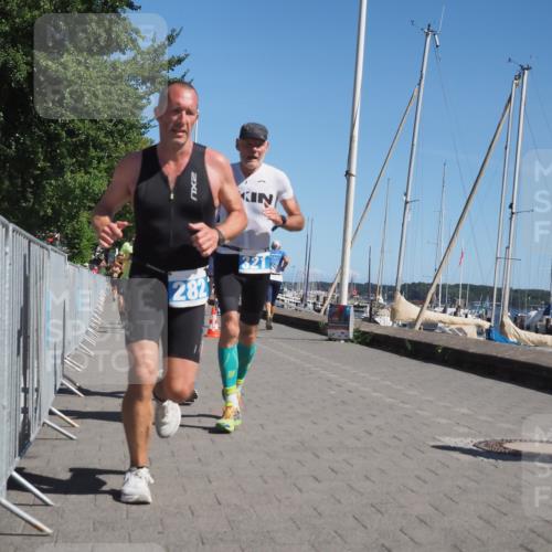 17.08.2025 - KN Förde Triathlon 2025 KatJ http://msf.ph/oto/8610902 17.08.2025 12:07:42 Laufen 282, 321, 368, 385, 605, 642 meine-sportfotos.de