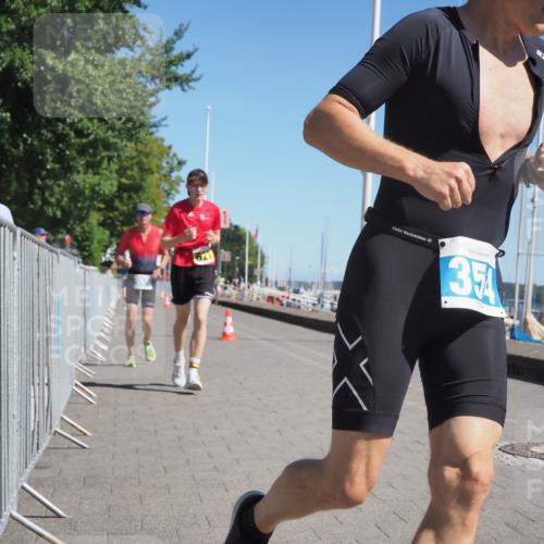 17.08.2025 - KN Förde Triathlon 2025 KatJ http://msf.ph/oto/8610976 17.08.2025 12:08:29 Laufen 354, 355, 621, 638 meine-sportfotos.de