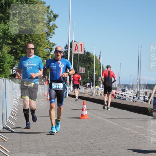 17.08.2025 - KN Förde Triathlon 2025 KatJ http://msf.ph/oto/8611013 17.08.2025 12:08:47 Laufen 316, 626 meine-sportfotos.de
