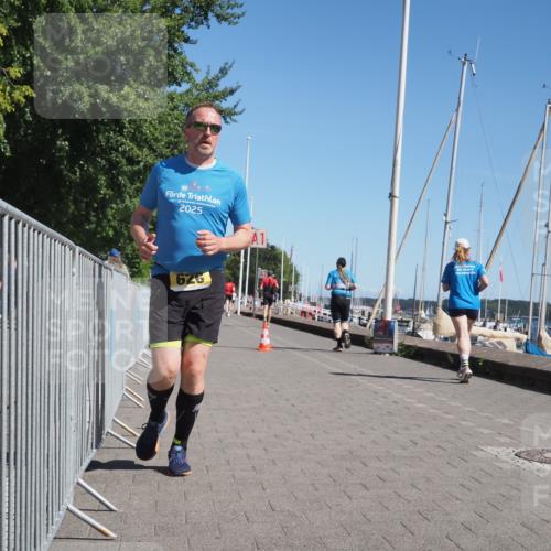 17.08.2025 - KN Förde Triathlon 2025 KatJ http://msf.ph/oto/8611030 17.08.2025 12:08:51 Laufen 316, 324, 626 meine-sportfotos.de