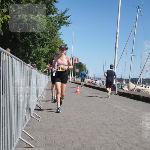 17.08.2025 - KN Förde Triathlon 2025 KatJ http://msf.ph/oto/8611105 17.08.2025 12:09:38 Laufen 345, 349, 615 meine-sportfotos.de