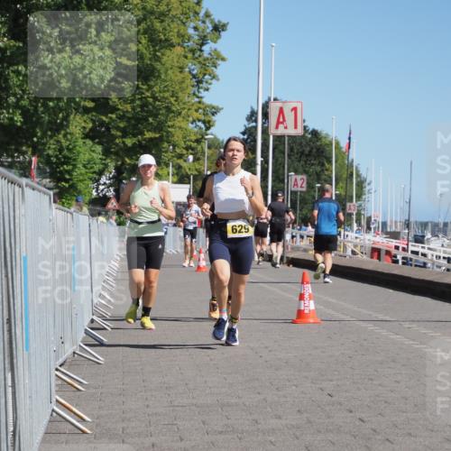 17.08.2025 - KN Förde Triathlon 2025 KatJ http://msf.ph/oto/8611165 17.08.2025 12:10:01 Laufen 331, 343, 390, 620, 629 meine-sportfotos.de