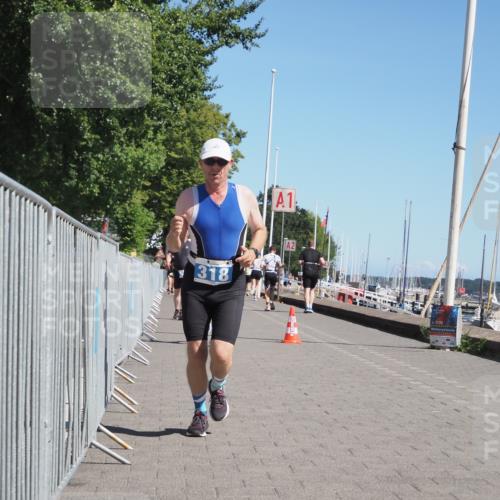 17.08.2025 - KN Förde Triathlon 2025 KatJ http://msf.ph/oto/8611327 17.08.2025 12:10:32 Laufen 318, 373, 375 meine-sportfotos.de