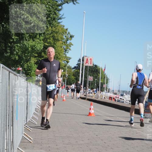 17.08.2025 - KN Förde Triathlon 2025 KatJ http://msf.ph/oto/8611389 17.08.2025 12:10:40 Laufen 344, 632 meine-sportfotos.de