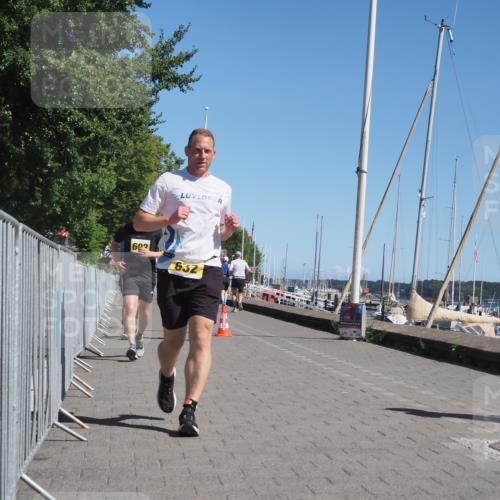 17.08.2025 - KN Förde Triathlon 2025 KatJ http://msf.ph/oto/8611444 17.08.2025 12:10:48 Laufen 377, 379, 602, 614, 632 meine-sportfotos.de