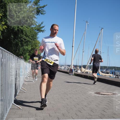 17.08.2025 - KN Förde Triathlon 2025 KatJ http://msf.ph/oto/8611457 17.08.2025 12:10:49 Laufen 377, 379, 602, 614, 632 meine-sportfotos.de