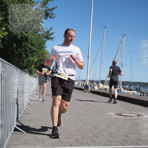 17.08.2025 - KN Förde Triathlon 2025 KatJ http://msf.ph/oto/8611459 17.08.2025 12:10:49 Laufen 377, 379, 602, 614, 632 meine-sportfotos.de