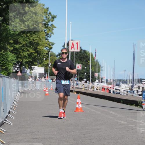 17.08.2025 - KN Förde Triathlon 2025 KatJ http://msf.ph/oto/8611472 17.08.2025 14:07:04 Laufen 486 meine-sportfotos.de