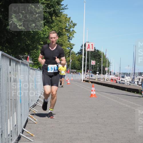 17.08.2025 - KN Förde Triathlon 2025 KatJ http://msf.ph/oto/8611541 17.08.2025 14:08:35 Laufen 523, 531 meine-sportfotos.de