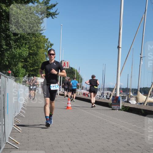 17.08.2025 - KN Förde Triathlon 2025 KatJ http://msf.ph/oto/8611559 17.08.2025 12:11:07 Laufen 327, 341, 617 meine-sportfotos.de
