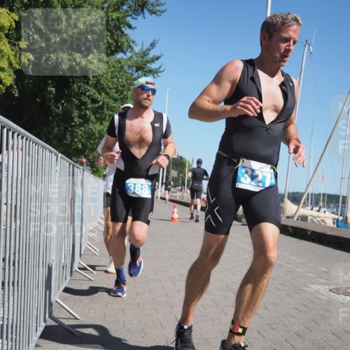 17.08.2025 - KN Förde Triathlon 2025 KatJ http://msf.ph/oto/8611639 17.08.2025 12:11:17 Laufen 327, 622 meine-sportfotos.de