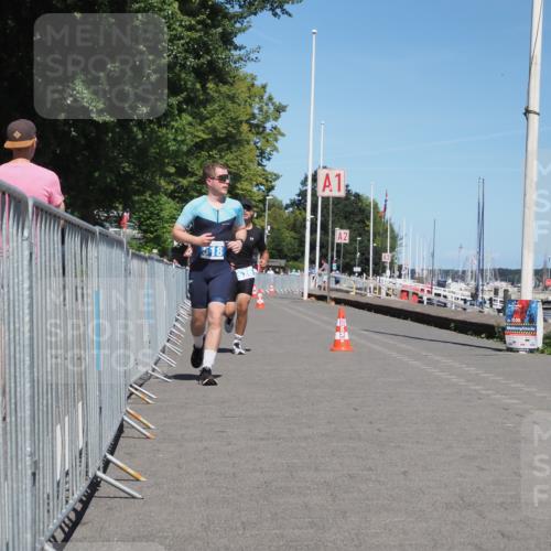 17.08.2025 - KN Förde Triathlon 2025 KatJ http://msf.ph/oto/8611663 17.08.2025 14:12:06 Laufen 518, 526 meine-sportfotos.de