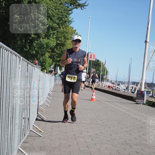 17.08.2025 - KN Förde Triathlon 2025 KatJ http://msf.ph/oto/8611676 17.08.2025 12:11:31 Laufen 359, 628 meine-sportfotos.de