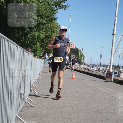 17.08.2025 - KN Förde Triathlon 2025 KatJ http://msf.ph/oto/8611678 17.08.2025 12:11:31 Laufen 359, 628 meine-sportfotos.de